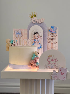 Alice in Onderland Theme In A Box